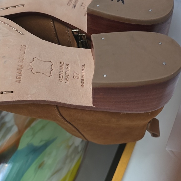 Ariana bohling boots - Picture 7 of 8